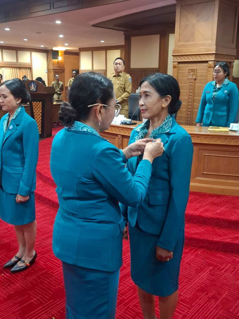 Pelantikan Ketua Tim Penggerak PKK Kecamatan Kuta Selatan