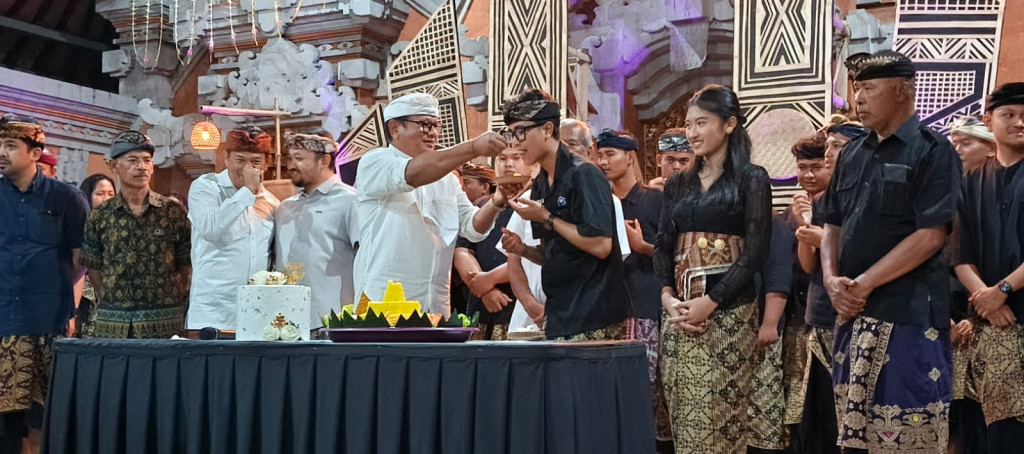 Camat Kuta Selatan Menghadiri HUT Sekaa Teruna Giri Musyila Werdhi Ke XXVIII Banjar Panti Giri Desa Kutuh