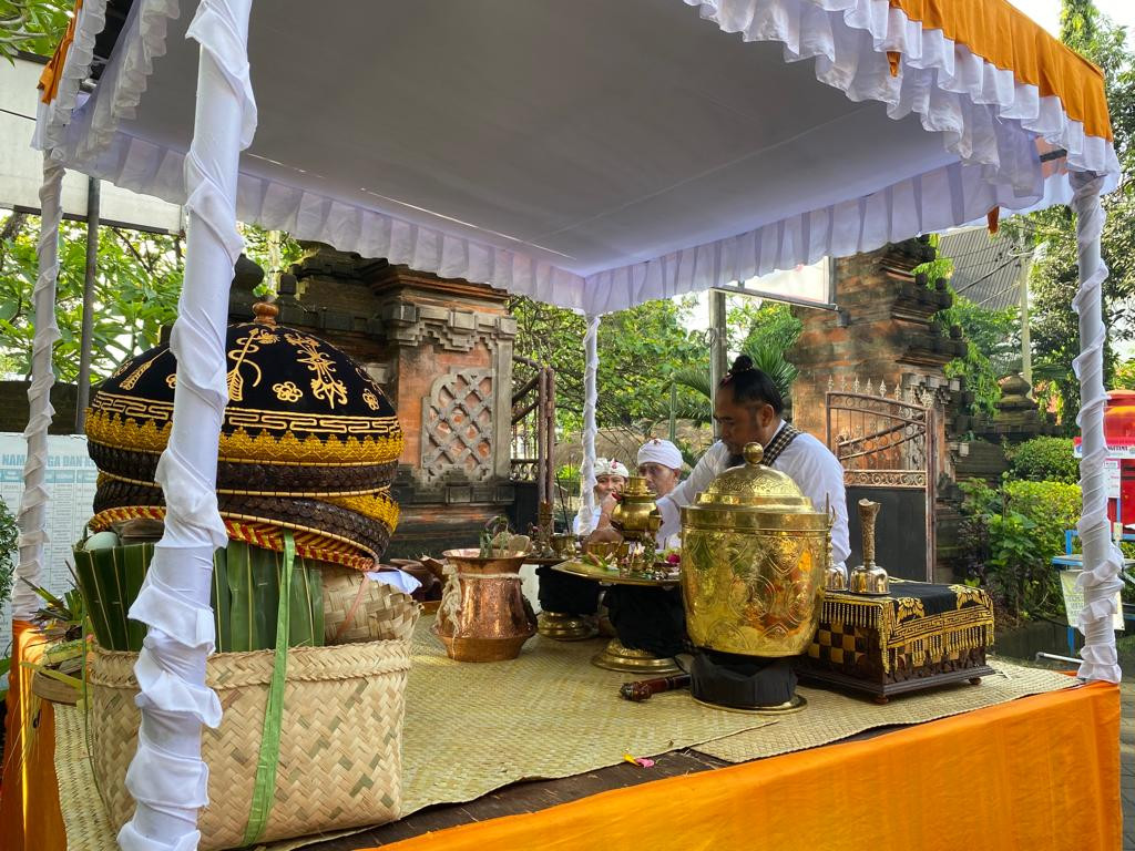 Purnama Kapat, Piodalan Ring Kantor Camat Kuta Selatan