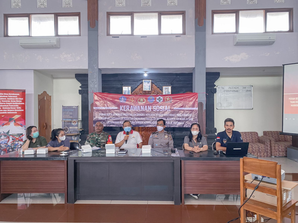 *Salam Patroli Jaga Kota Tramtib Kuta Selatan* Jumat, 25 Nopember 2022  Kecamatan Kuta Selatan melalui seksi Tramtib melaksanakan kegiatan Pembinaan terkait dengan Kerawanan Sosial di Wantilan Penyu Ambara Kelurahan Tanjung Benoa