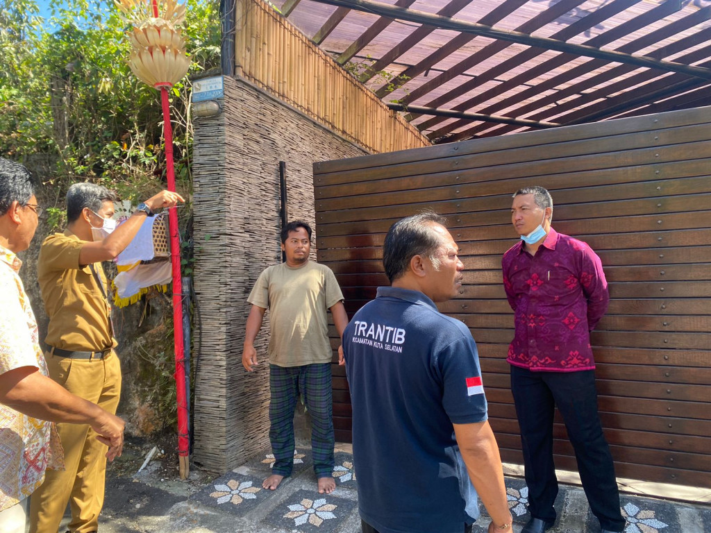 Inovasi PANDUMAS KECAMATAN KUTASELATAN ( Penanganan Pengaduan Masyarakat ) Quick Action and Respons terhadap pengaduan dan laporan masyarakat bersama stakeholder terkait