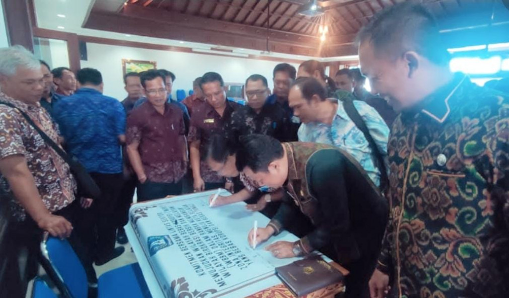 Sosialisasi Peraturan Menteri Agraria Dan Tata Ruang BPN Nomor 16 Tahun 2021 Pasal 111, Penguatan Zona Integritas Di Kecamatan Kuta Selatan Dan Launching Inovasi Kumis Bima Dan Gadis Manis