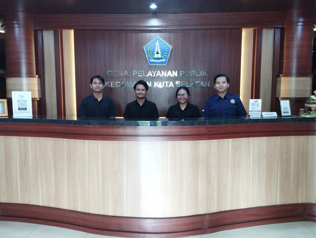 Layanan khusus tambahan hari Sabtu KUMIS BIMA Kecamatan Kuta Selatan memberikan pelayanan bagi warga Kecamatan Kuta Selatan