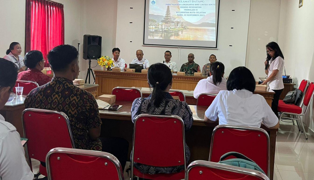 Pelaksanaan Loka Karya Mini Lintas Sektor Triwulan Bidang Kesehatan Kecamatan Kuta Selatan
