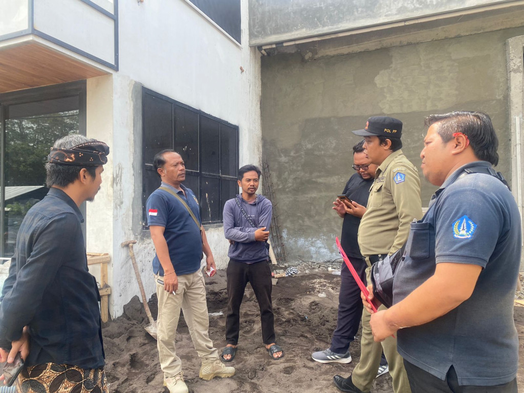 Inovasi MADU LANGSAT kuta selatan melaksanakan pengendalian terpadu di Desa Pecatu