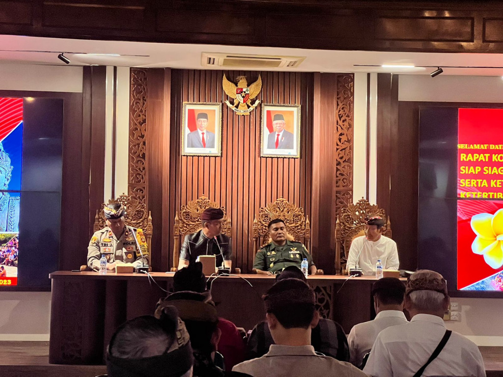 Rapat koordinasi lintas sektor terpadu Nataru, sosialisai Pemilu 2024, Ketentraman dan Ketertiban Umum
