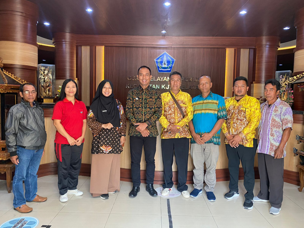 Kunjungan Kerja Kecamatan Tambang Ulang Kabupaten Tanah Laut Provinsi Kalimantan Selatan  dalam rangka studi replikasi inovasi kecamatan kuta selatan
