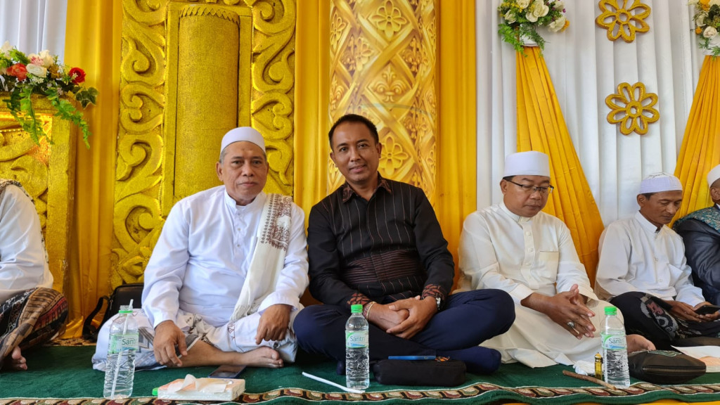 Haul Akbar Bali 2024 "Doa Bersama Bagi Kedamaian dan Ketentraman dari Bali untuk Indonesia" yang dilaksanakan oleh Perkumpulan Jama'ah Al Khidmah Bali bertempat di Masjid Agung Palapa Bali Pecatu Graha