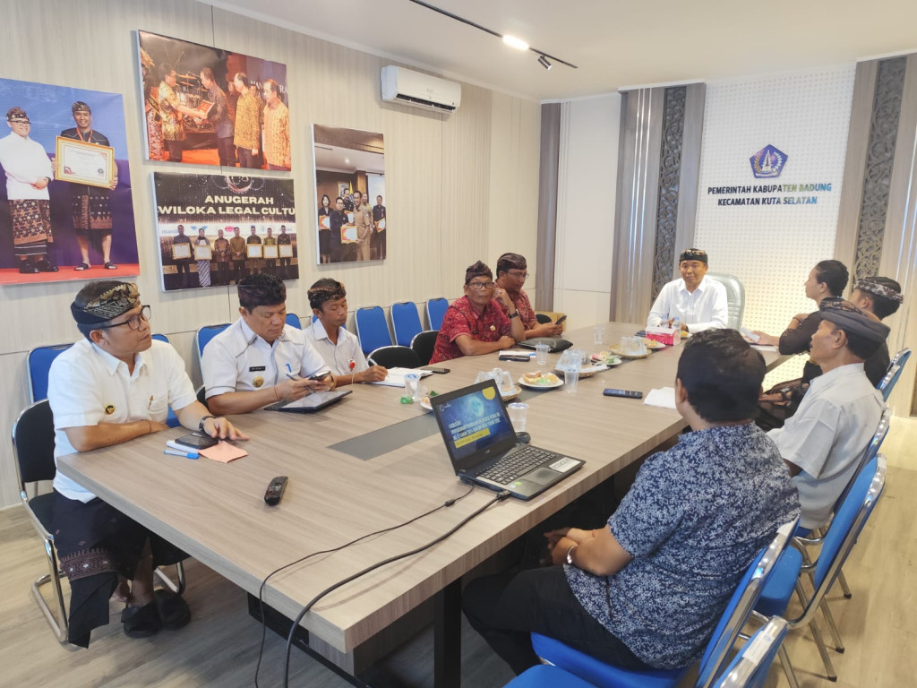 Rapat Koordinasi Perubahan Peraturan tentang RPJM Desa di Kecamatan Kuta Selatan