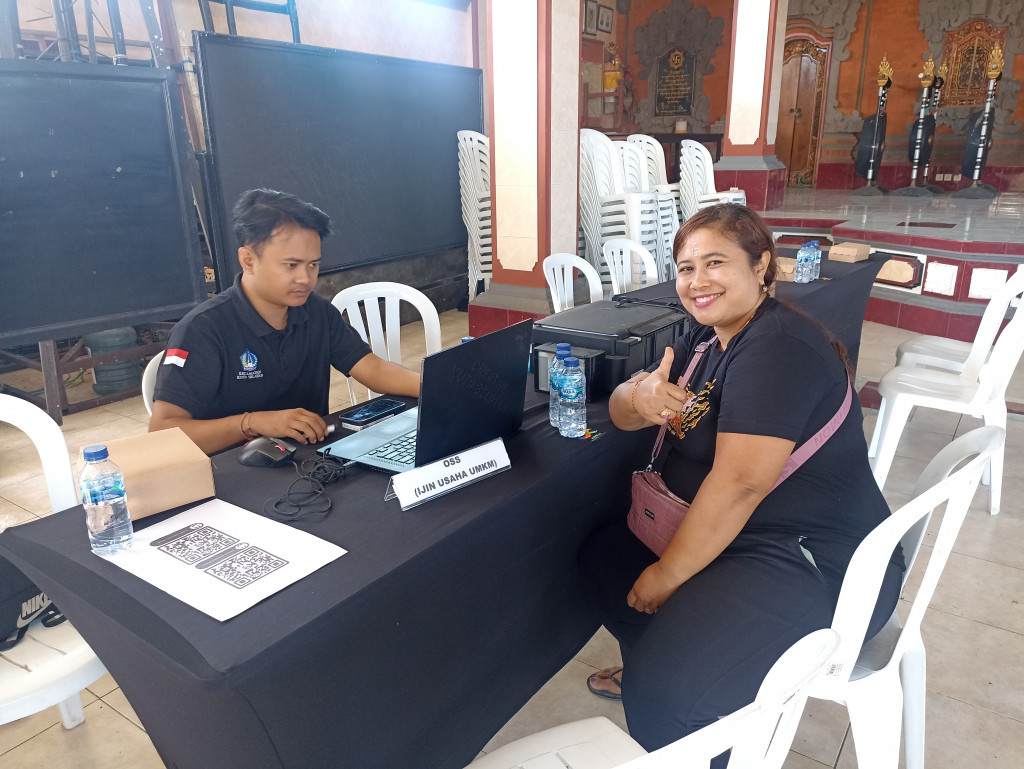 Inovasi Praja Sakti Kecamatan Kuta Selatan Hadir Melayani Masyarakat Kuta Selatan di Balai Banjar Penyarikan, Kelurahan Benoa