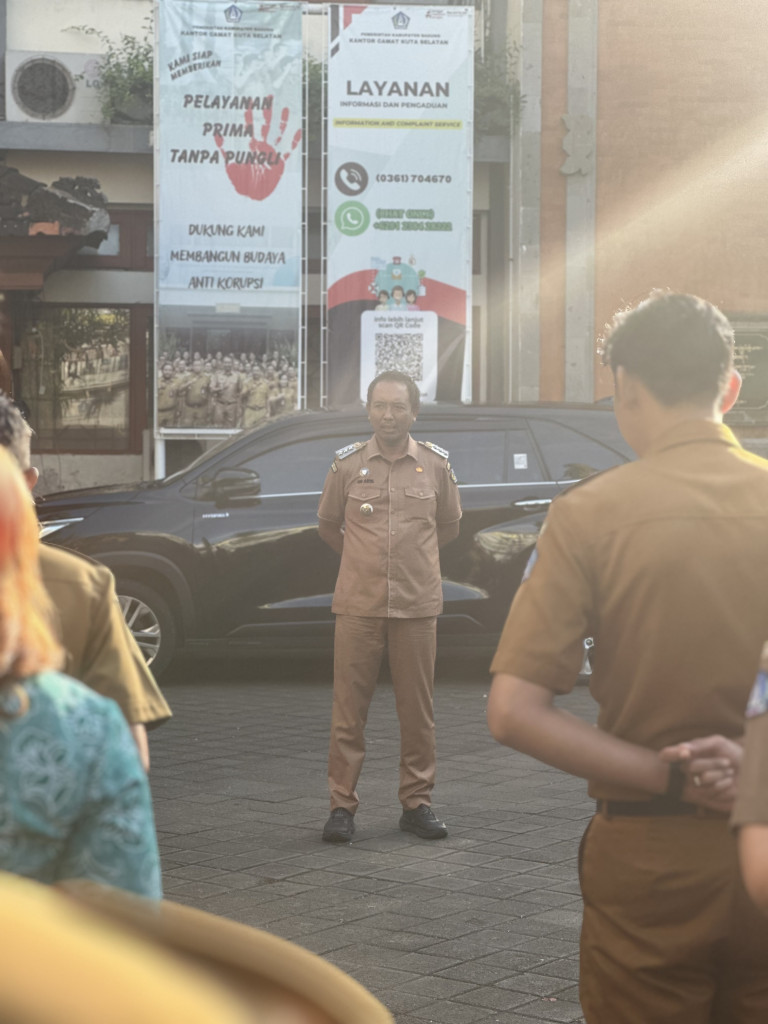 Apel Pagi di Kantor Camat Kuta Selatan, Momentum Perkuat Disiplin dan Komitmen Pelayanan Publik