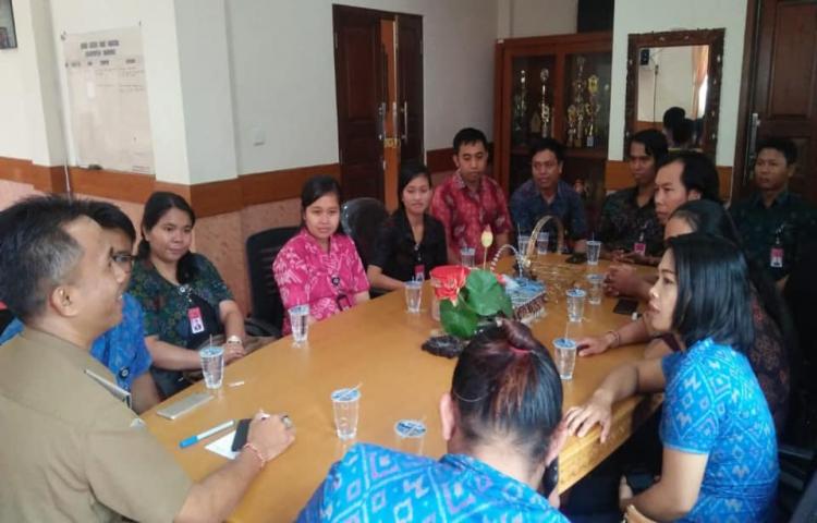 Audiensi Penyuluh Bahasa Bali non-PNS