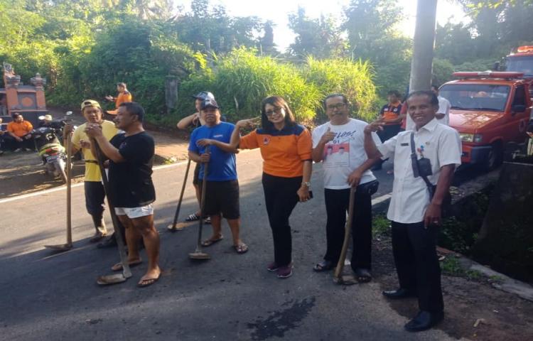 Kasi Tramtib melakukan pemantauan bencana tanah longsor