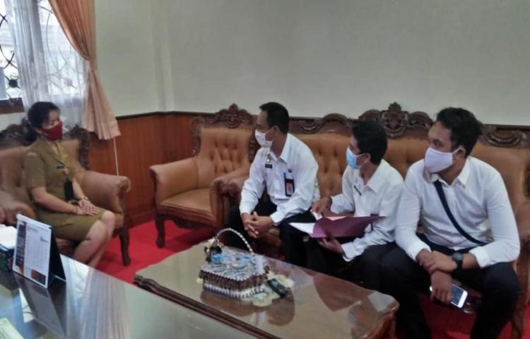 Koordinasi dari Petugas Samsat Provinsi Bali tentang Samsat Mobil Pecalang Desa Adat Kekeran, Abiansemal, Jempeng dan Jagapati