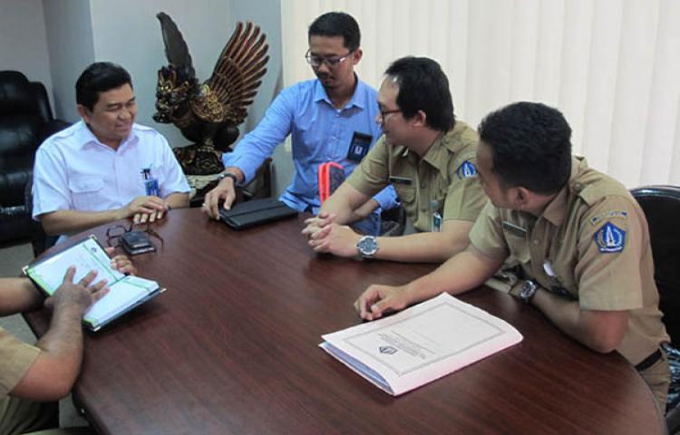 Pengembangan Implementasi Monitoring Pajak Online Realtime Berbasis Web Service