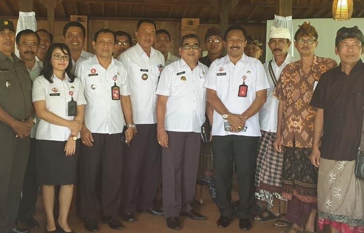 Sosialisasi Terkait Pendataan Dan Pendaftaran Wajib Pajak Serta Pemanfaatan Sistem Sidupa Online Kepada Perangkat Desa