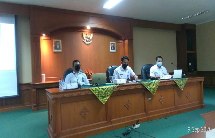 RAPAT KERJA TENTANG JABATAN FUNGSIONAL TERTENTU DAN ANGKA KREDITNYA DI KABUPATEN BADUNG TAHUN 2020