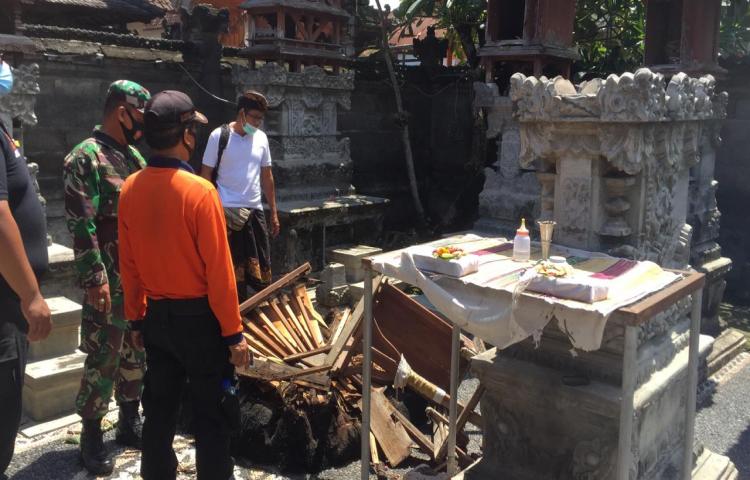 Angin Putting Beliung di Banjar Kaja dalung, desa dalung, kecamatan Kuta utara Tanggal 13 Oktober 2020