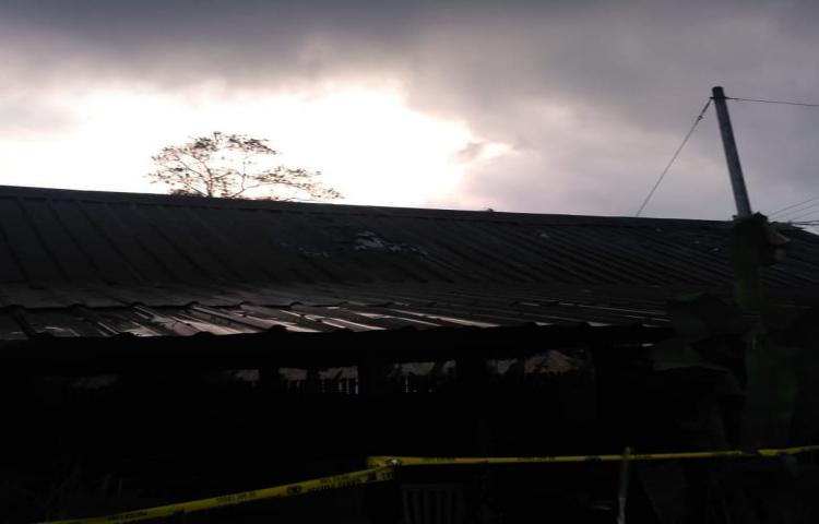 Atensi Kebakaran di Restoran Bahana Swing Bali, Banjar Tegal Kuning, Desa Bongkasa, Kecamatan Abiansemal