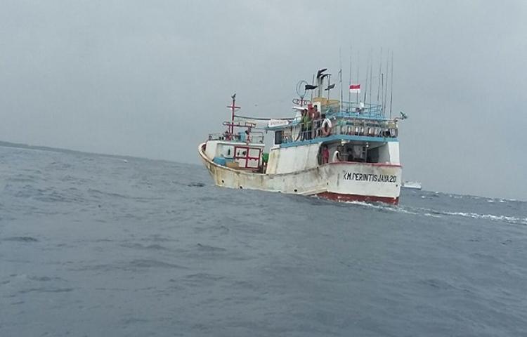 Hilang Melaut di Perairan Nusa Dua, Made Sekul Diselamatkan Kapal Motor Perintis Jaya