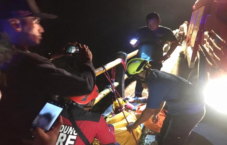 Orang Terjun Ke Jurang di Jembatan Sunagai Tukad Penet, Desa Sangeh, Kecamatan Abiansemal Tanggal 01 April 2020