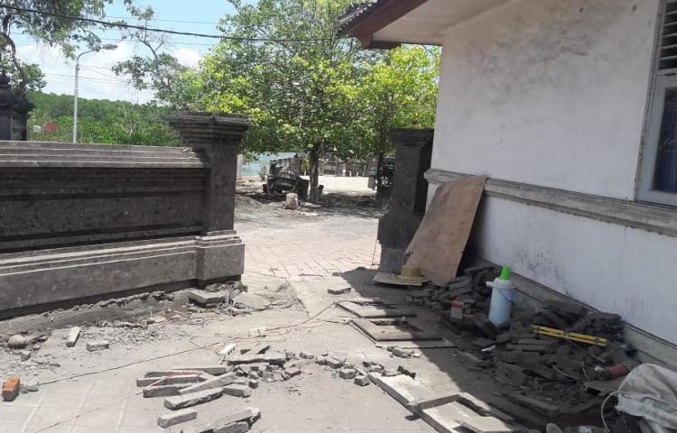 Pengawasan Proses Rehabilitasi Tembok Penyengker SD Negeri 9 Benoa Kuta Selatan