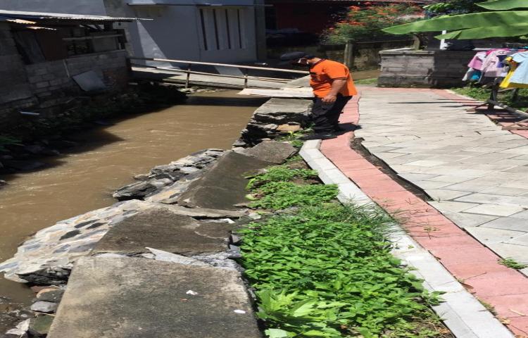 Senderan Subak Jebol di Banjar Gaji, Desa Dalung, Kecamatan Kuta Utara Tanggal 16 April 2020