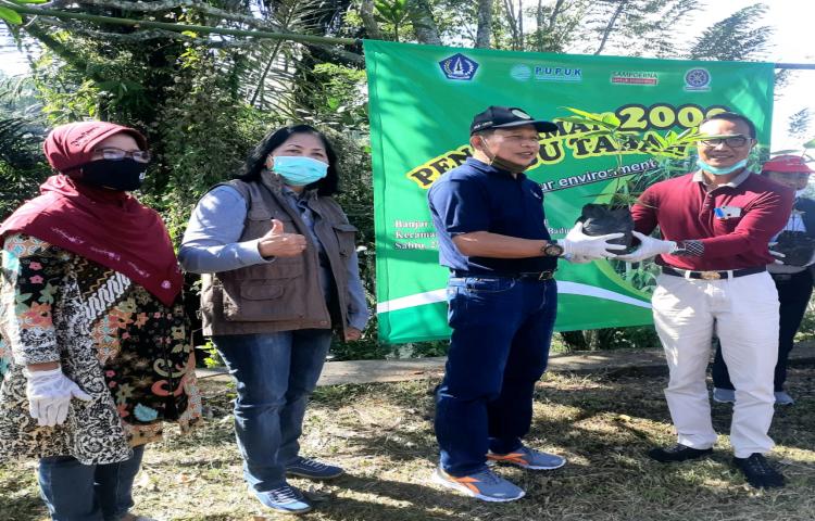 Ka. Diperpa Hadiri Penanaman Bambu Tabah di Br. Penikit, Belok Sidan, Petang Kerjasama dengan Puslit Bambu Unud