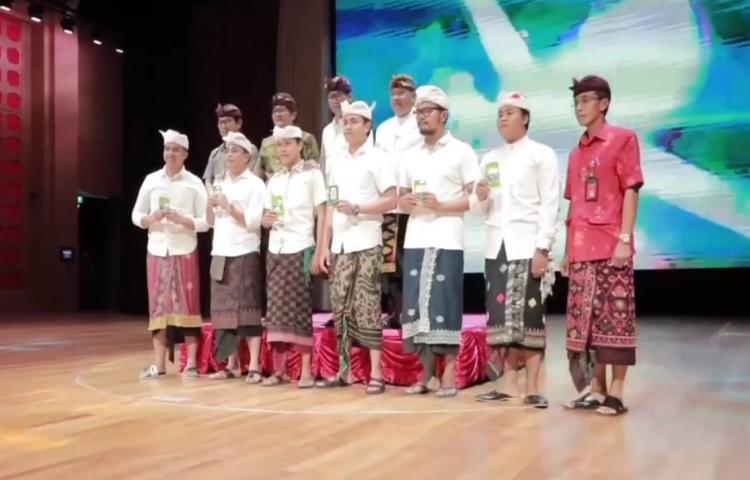 Penyerahan Dana Peningkatan Kreativitas Sekaa Teruna Badung 2020