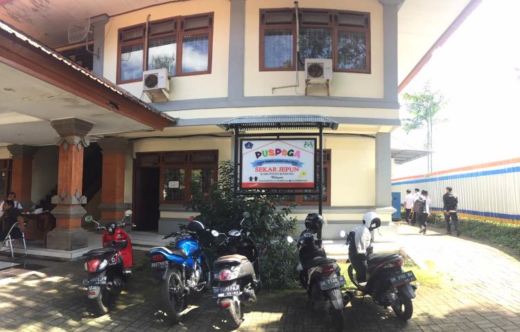 CURHAT??? yuk ke PUSPAGA aja...