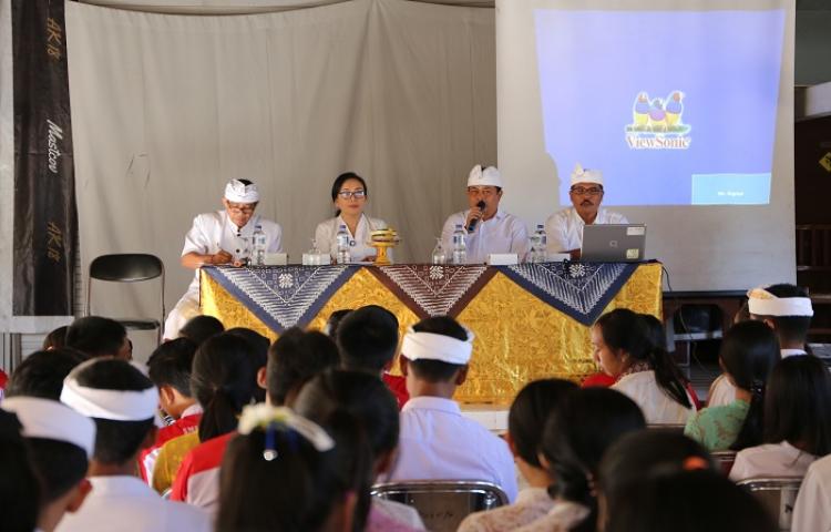 GENRE GOES TO SCHOOL