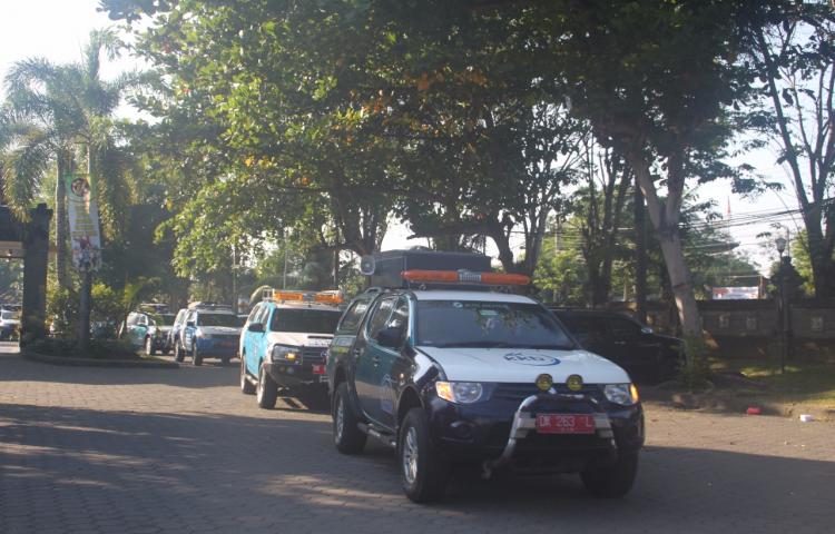 Konvoi MUPEN mengikuti rombongan Plt. Kepala BKKBN, Bupati dan Wakil Bupati Jembrana.