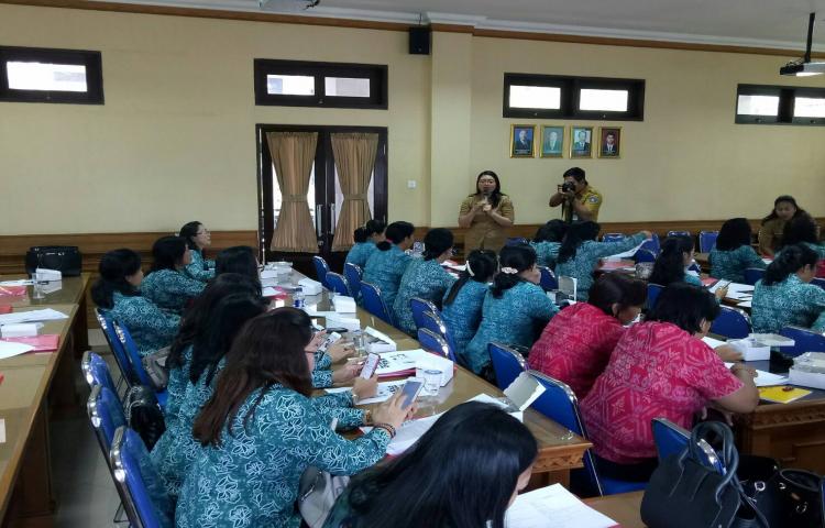 Komunikasi Sehat dan Positif, Kunci Keluarga Bahagia dan Sejahtera