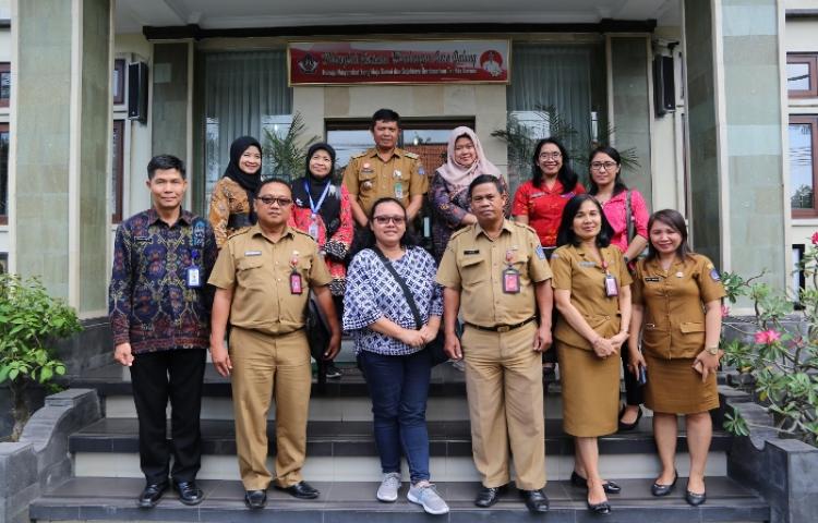 Kunjungan Direktur Analisa Dampak Kependudukan BKKBN Pusat ke Kantor Desa Dalung