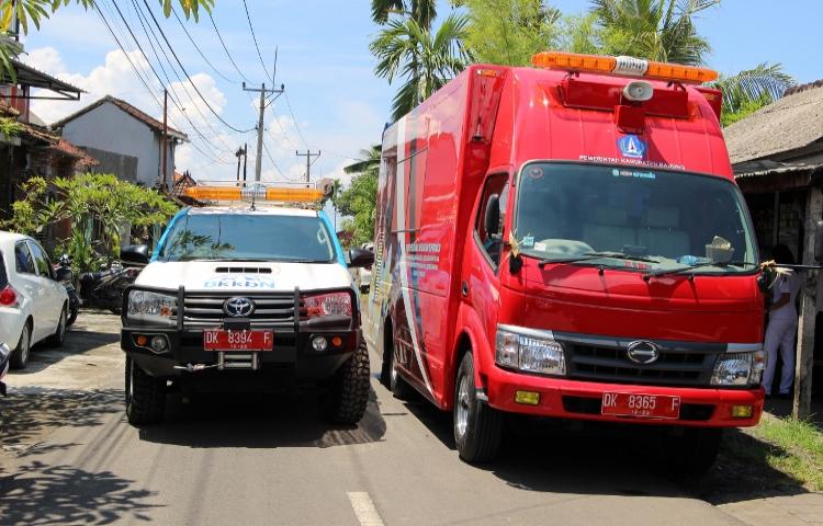 Mobil Unit Penerangan (MUPEN) di Banjar Mengening, Desa Cemagi, Kecamatan Mengwi, Kabupaten Badung.