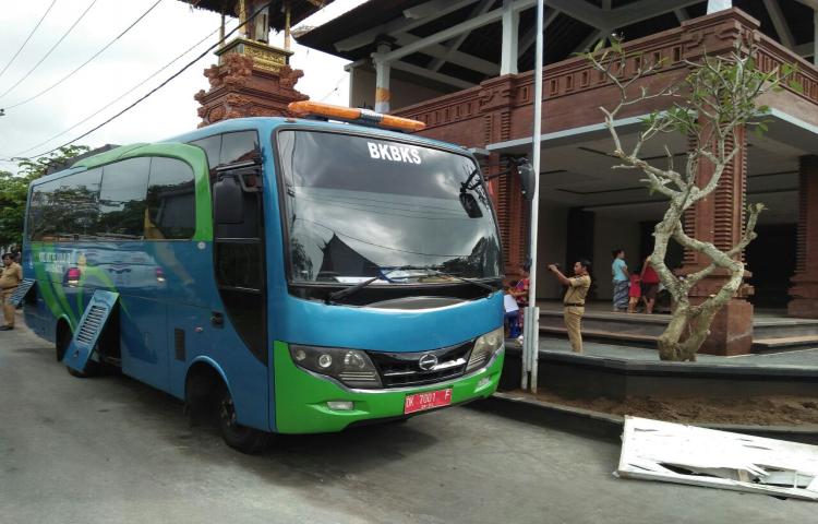 PELAYANAN PEMBINAAN KB