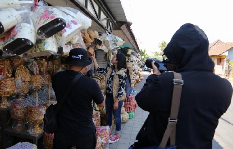 Proses Perekaman Kegiatan Produksi Filter TV Kampung KB.