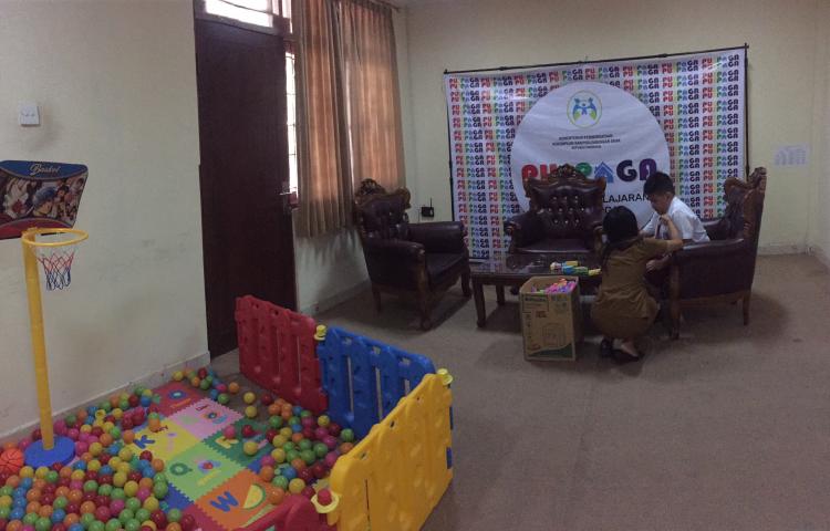 Ruang Bermain Anak di PUSPAGA