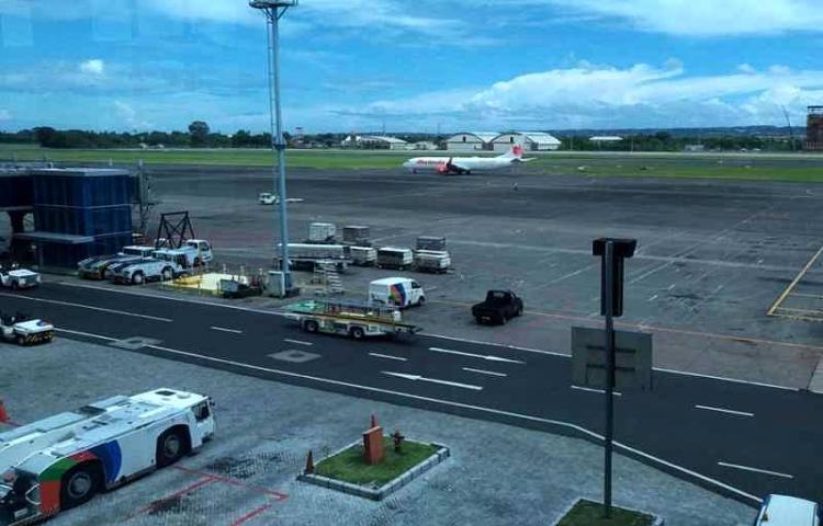 GUNUNG AGUNG ERUPSI, BANDARA NGURAH RAI BEROPERASI NORMAL