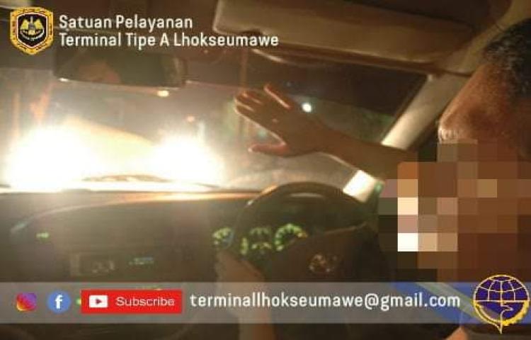 Gunanakan Lampu Utama Kendaraan Terlalu Tinggi dan Menyilaukan Ganggu Pengguna Jalan Lain