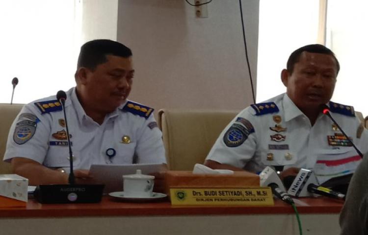 PM No.12/2019 Langsung Berlaku dan Ini Atribut Yang Harus Dikenakan Para Driver Ojol