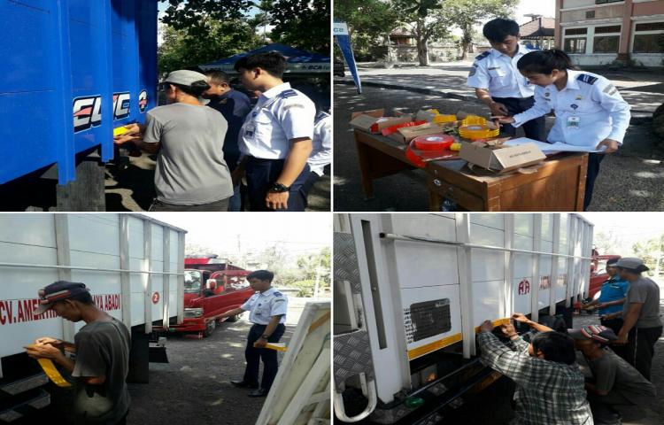 pemasangan alat pemantul cahaya tambahan