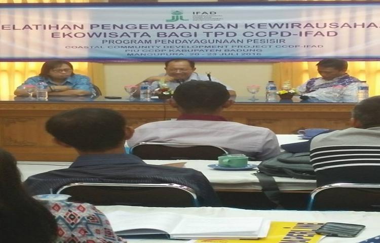Pelatihan Pengembangan Kewirausahaan Ekowisata
