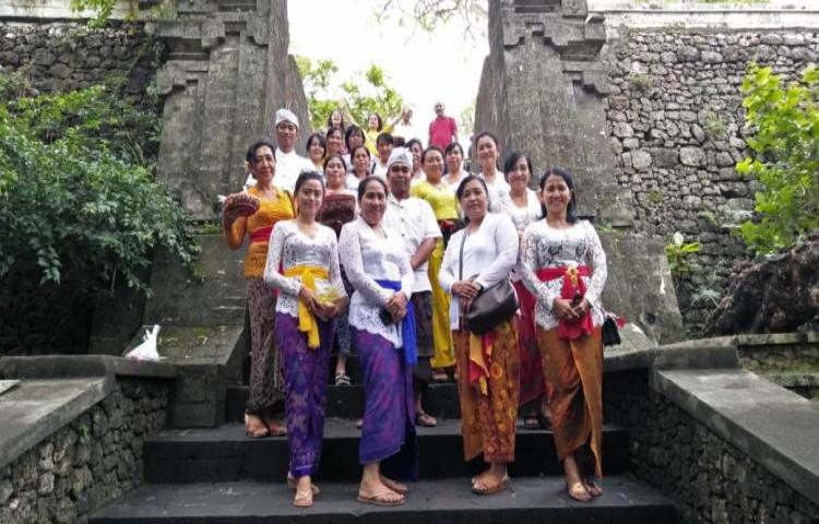 Diskerpus Badung Gelar Tirthayatra Mengawali Tahun 2019