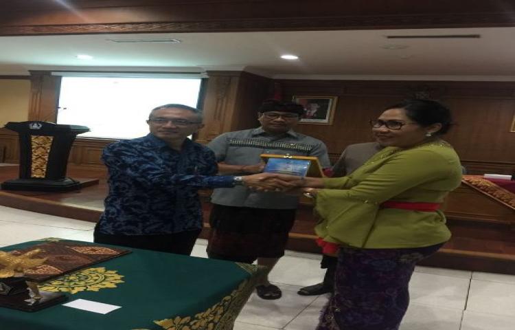 Pendampingan Penggunaan dan Penyerahan Aplikasi E-Arsip