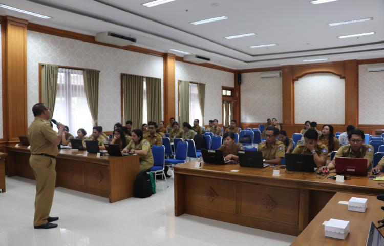 Dinas Kominfo Badung dan Disdikpora Badung mengadakan Sosialisasi dan Pelatihan PPDB Online
