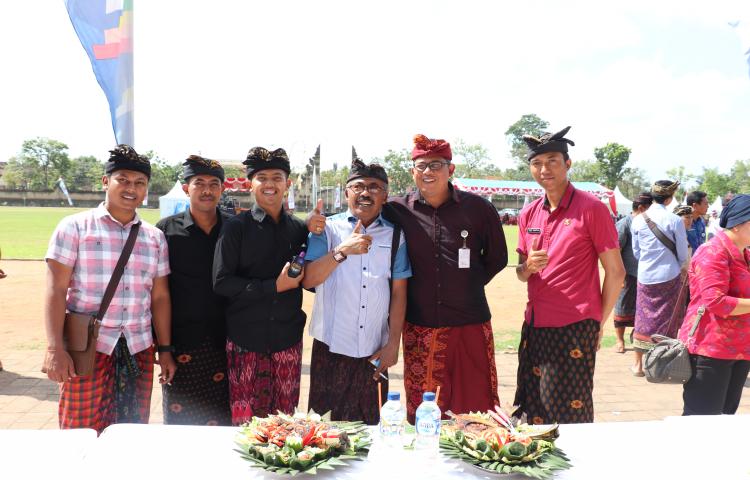 Festival Bakar Ikan Lapangan Mengwi