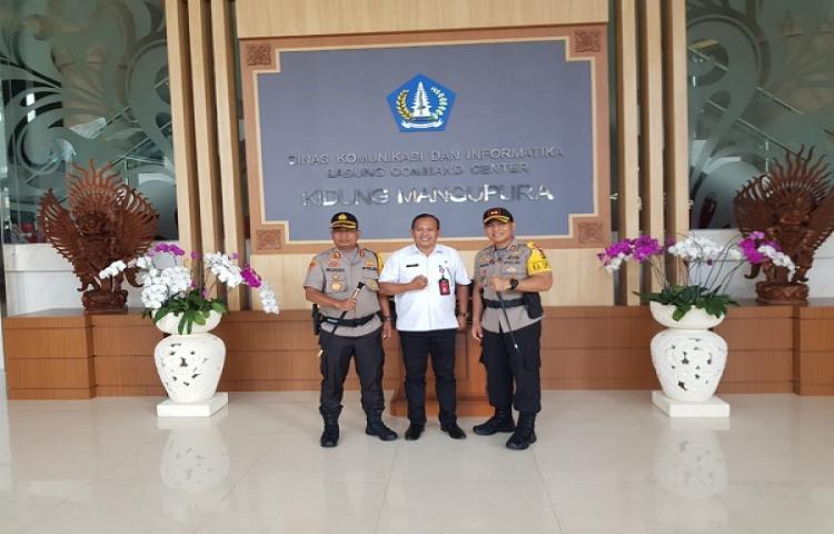 Kunjungan Kapolresta Denpasar dan Kapolres Badung ke Gedung Command Center Diskominfo Kabupaten Badung