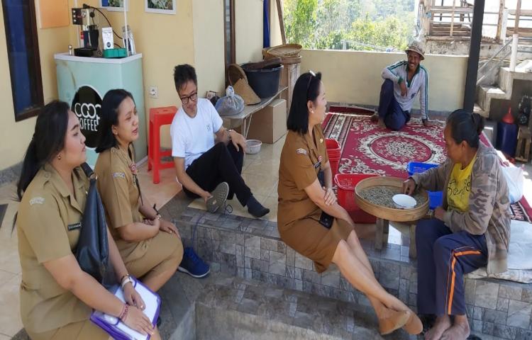 Pembinaan dan Fasilitasi Kelompok UKM Kopi Tani Jaya Semanik