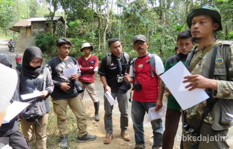 Peserta Summer Camp Simulasi Metode Identifikasi